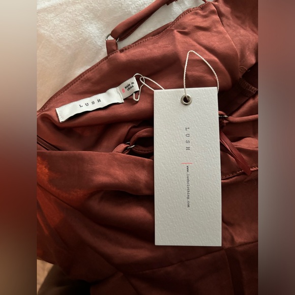 Lush Satin Jumpsuit - Picture 5 of 8